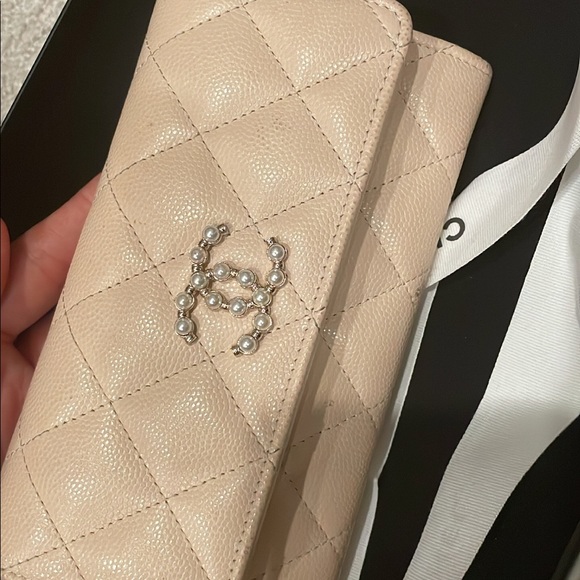 CHANEL Light Tan Quilted Wallet - Picture 6 of 10